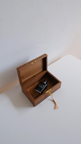 hộp đựng trang sức có khóa 07