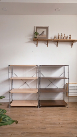 Kệ đứng màu sồi khung inox