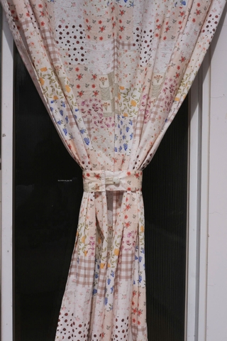 Rèm 14 họa tiết vải ghép