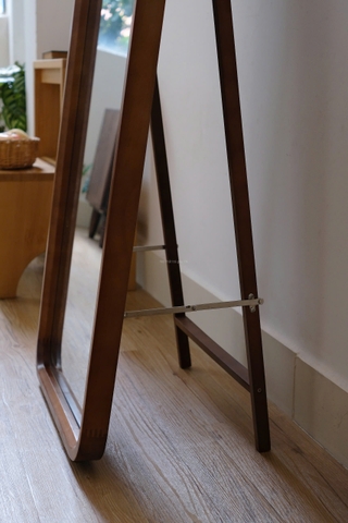 Gương toàn thân 01 gỗ sồi màu walnut (nâu đậm)