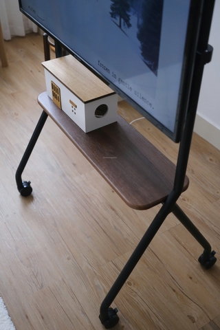 Kệ tv - 4 chân có bánh xe 43-75inch