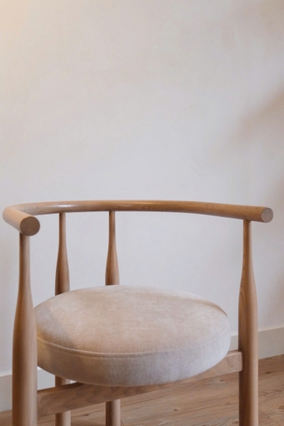 Ghế gỗ sồi 05 bọc vải