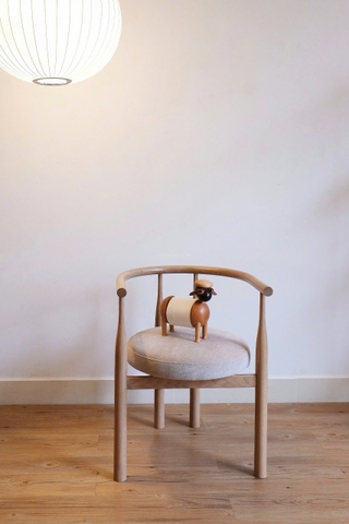 Ghế gỗ sồi 05 bọc vải