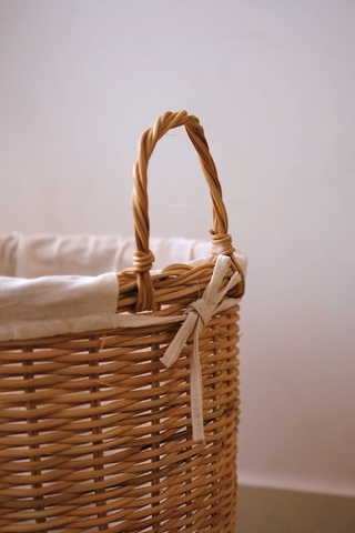 Giỏ mây trụ 19 có quai D35cmxH53cm