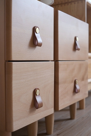 Tab gỗ 13 tay nắm da