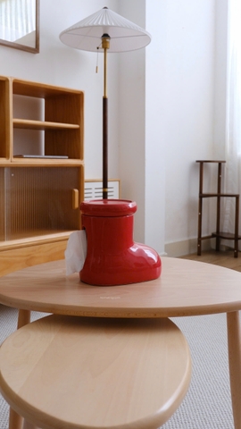 Hộp khăn giấy gốm - boots đỏ