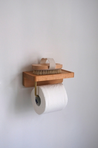 Kệ gỗ có móc giấy vệ sinh cuộn