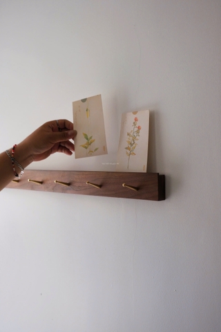 Móc treo gỗ - nút đồng 04