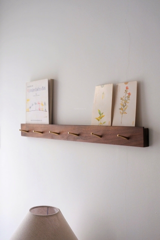 Móc treo gỗ - nút đồng 04