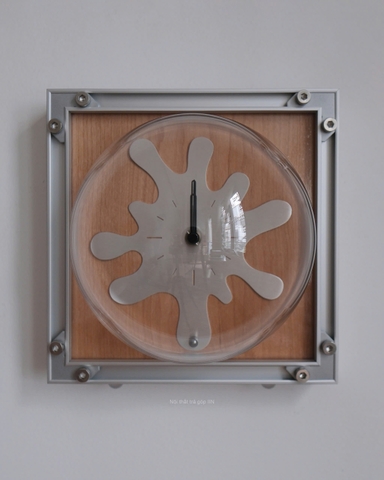 Đồng hồ khung kim loại+ mặt gỗ