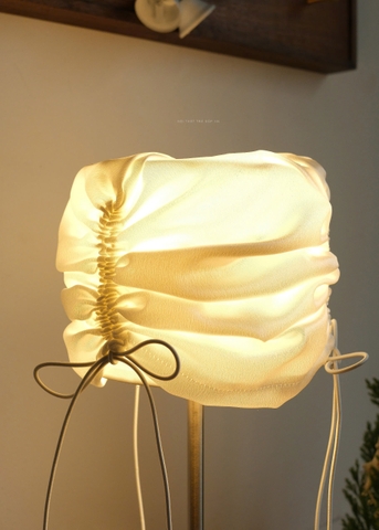 Đèn bàn bọc vải 04 - đèn inox