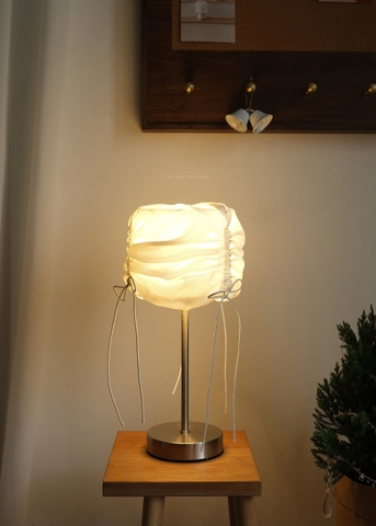 Đèn bàn bọc vải 04 - đèn inox