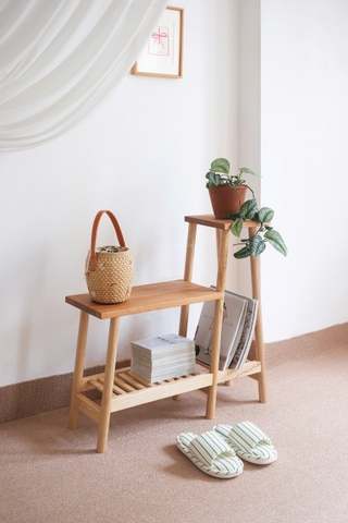 Kệ để cây/ đồ dùng gỗ nguyên khối