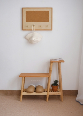 Kệ để cây/ đồ dùng gỗ nguyên khối