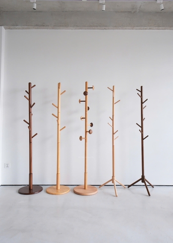 Cây treo đồ gỗ 02