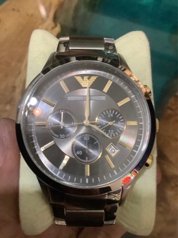 Mã số 07 : Đồng hồ  Emporio Armani chạy pin