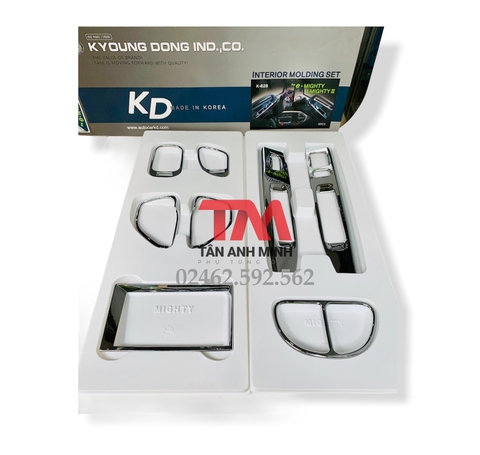 Ốp mạ trong táp lô HD65, 72