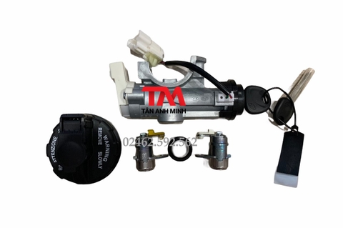 Bộ ổ khóa, chìa khóa của xe Bongo3