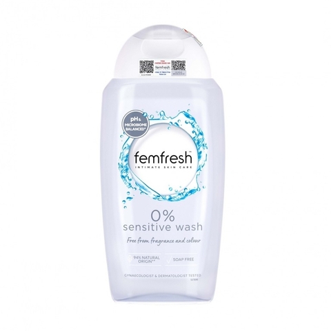 Dung dịch vệ sinh phụ nữ cao cấp cho da nhạy cảm Femfresh 0% Sensitive Wash 250ml