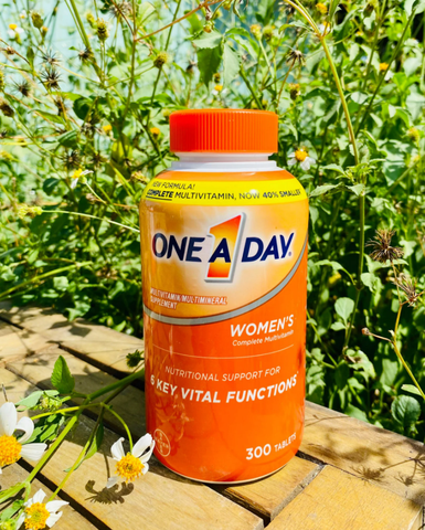 Vitamin tổng hợp cho nữ dưới 50 tuổi one a day women's formula hộp 300 viên