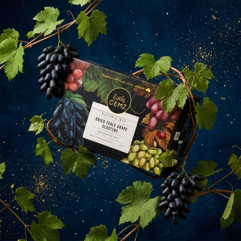 Nho Ngón Tay khô nguyên cành Little Gemz Sweet Sapphire Dried Grapes Clusters 1kg