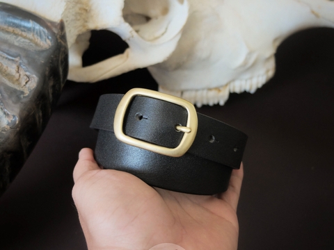 Thắt lưng BS1D 2.4cm bản nhỏ  | Khoá đồng thau nguyên chất Solid Brass | Da bò nguyên miếng tặng đinh đục