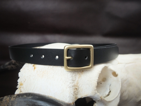 Thắt lưng BF1D 2.8cm bản nhỏ | Khoá đồng thau nguyên chất Solid Brass | Da bò nguyên miếng tặng đinh đục