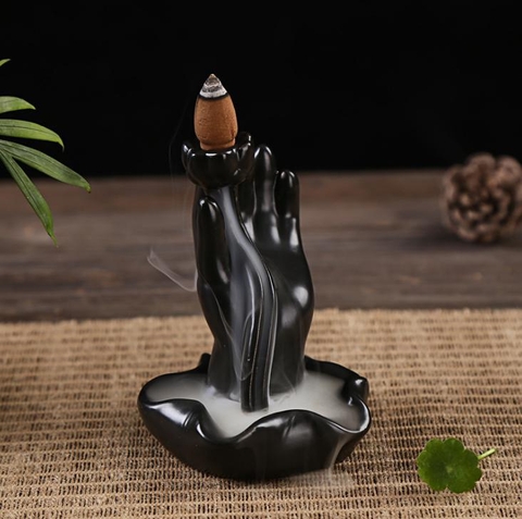 Thác Trầm Hương Hình Bàn Tay Phật (2)