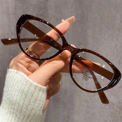 KÍNH MẮT MÈO ROSE PETRO MỚI (2)