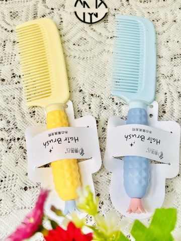 LƯỢC CHẢI TÓC MẪU TRÁI KHÓM SIÊU XINH (2)