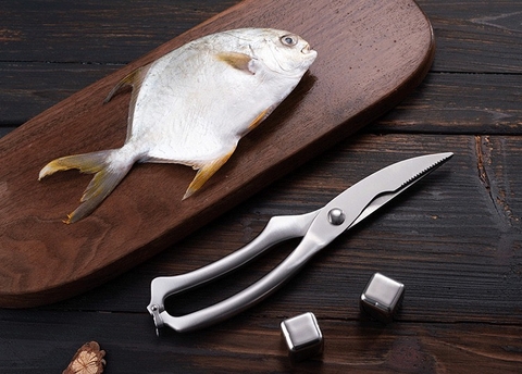 Kéo cắt gà bằng thép có móc gài khóa 24x4.5cm (5)