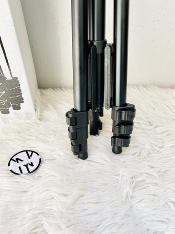 Gậy Chụp Hình Giá Đỡ Máy Ảnh 3 Chân Tripod ĐEN 3110 (4)