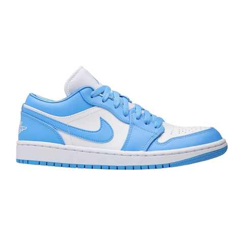 (W) Jordan 1 Low UNC University Blue | AO9944-441