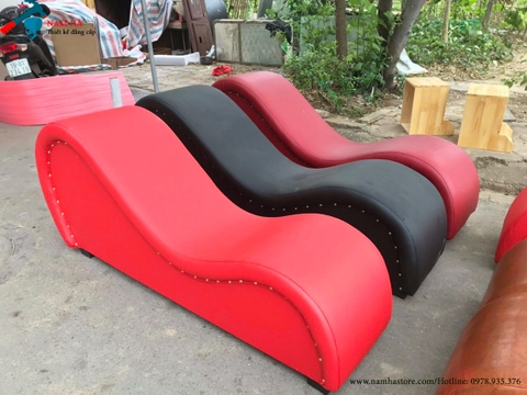 Ghế Tình Yêu – Cái Ghế Cứ Nhỏ Mà Làm Nên Chuyện Lớn