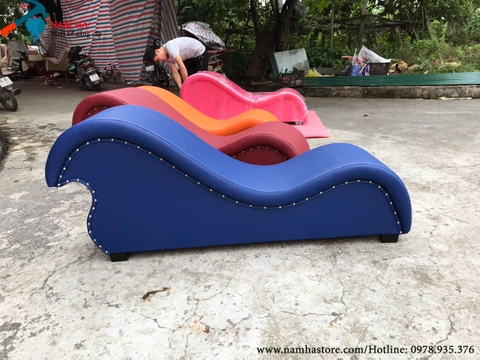 Ghế Tình Yêu – Món Đồ Nhỏ Mà Làm Nên Việc Lớn Trong Cuộc Sống Vợ Chồng