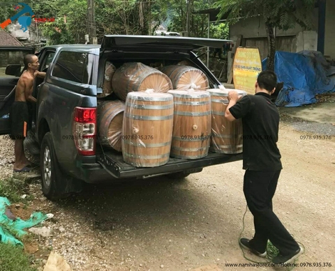 MUA THÙNG RƯỢU GỖ SỒI TẠI HÀ GIANG