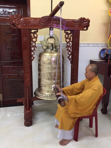 Hướng Dẫn Sử Dụng Chuông Trống Bát Nhã Đúng Cách – Chuẩn Nghi Lễ Phật Giáo