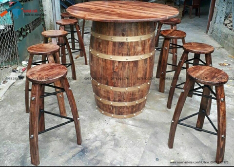 Thùng gỗ trang trí hầm rượu