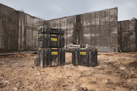 DEWALT hồi sinh dòng lưu trữ di động với ToughSystem 2.0