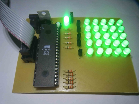 Hướng dẫn làm mạch led matrix 5x5 + 8051