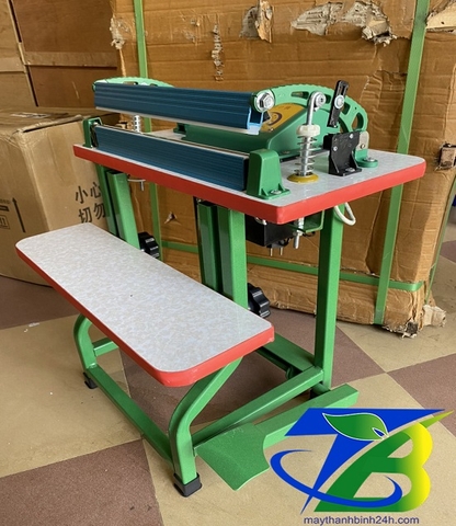 Máy hàn miệng túi dập chân Tân Thanh M1-300