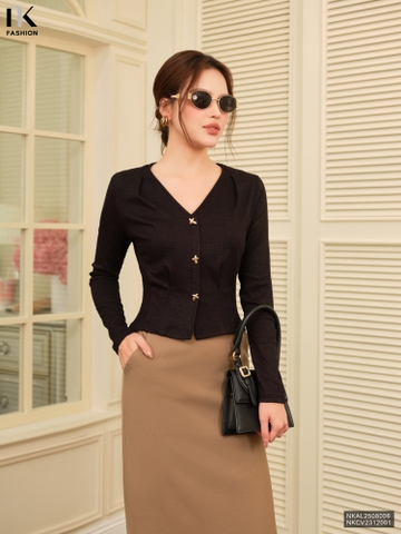 Áo len cổ V ly gấu xinh yêu NKAL2508006