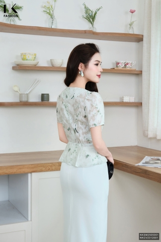 Áo sơ mi hoạ tiết hồ điệp điệu đà, nữ tính, mềm mại, mát mịn NKSM2505001