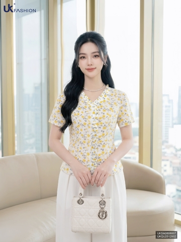 Sơ mi hoa cổ bèo dọc nẹp UKSM2606007 ( Áo rời ko kèm CV/QU/PK)