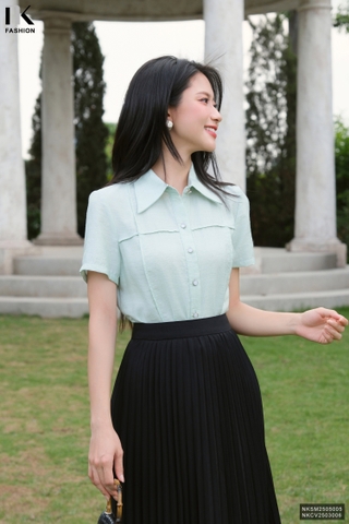 Sơ mi Linen cổ đức diễu dọc ngang mềm mịn, mướt, dễ mặc NKSM2505005