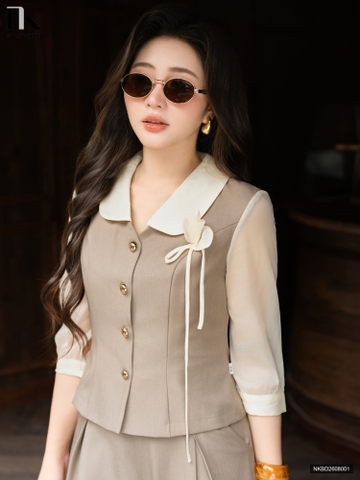 Bộ đồ cổ liền phối hoa ngực + Quần ống rộng sang NKBD2608001 ( Cả set gồm áo + quần, ko kèm PK )