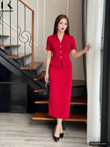 Set Áo Cổ U Và Chân Váy Bút Chì Thanh Lịch, Nữ Tính Vải Mềm Mịn NKBD2412003 ( Ko kèm PK )