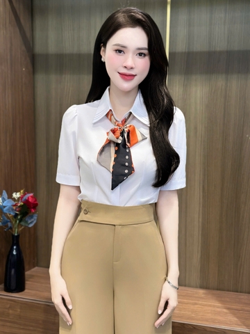 Sơ mi ngắn tay mí lá cổ đơn giản mà xinh xắn UKSM2408006