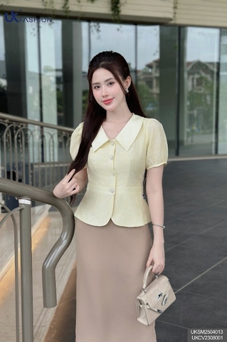 Sơ mi hoa peplum vai bồng UKSM2504013