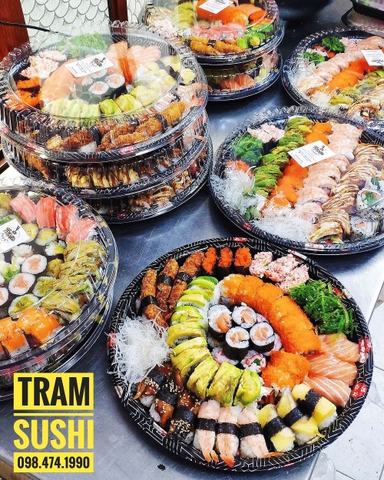 CHI NHÁNH LET'S SUSHI NGUYỄN KHUYẾN LƯU GIỮ NHIỀU KỶ NIỆM